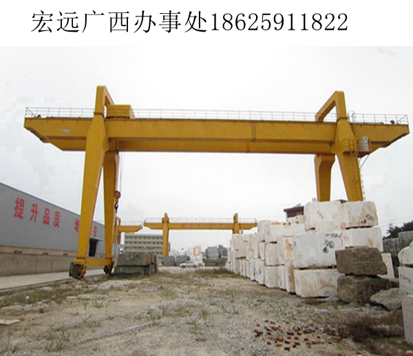 廣西梧州60 噸倒三角龍門(mén)吊：高效重載的結(jié)構(gòu)革新